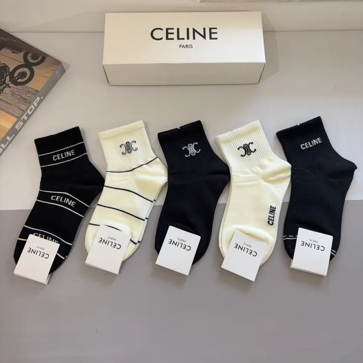 スーパーコピー ディオール 靴下