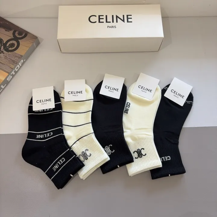 スーパーコピー ディオール 靴下