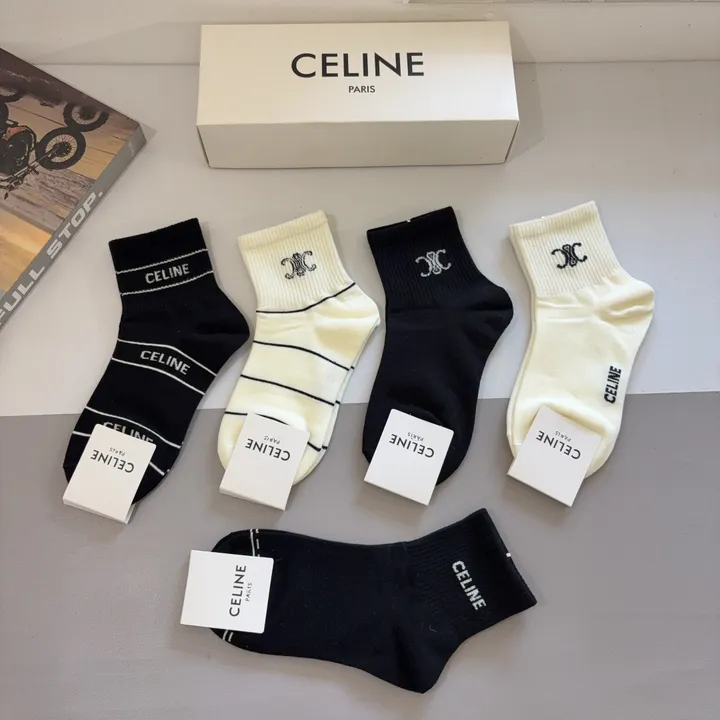 スーパーコピー ディオール 靴下