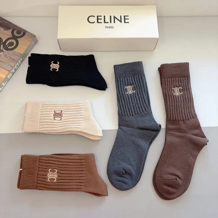 スーパーコピー ディオール 靴下