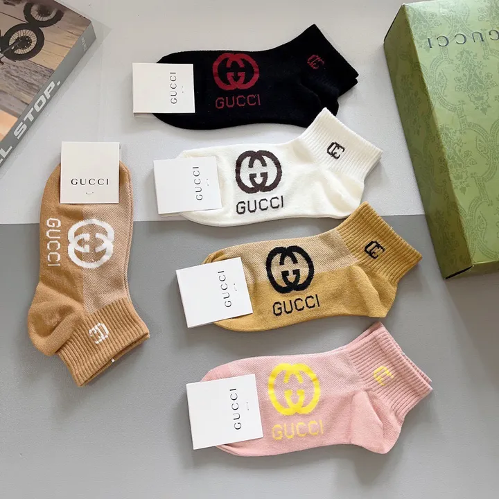 スーパーコピー グッチ 靴下