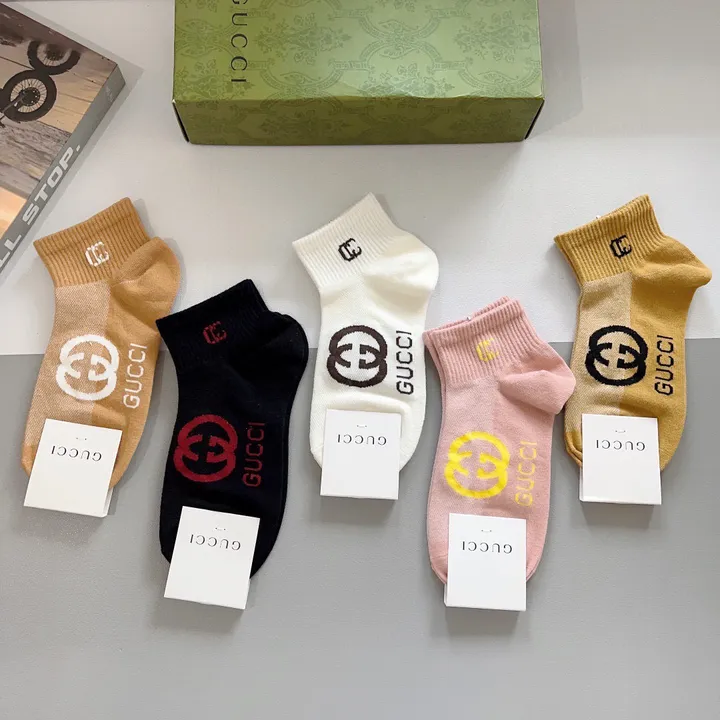 スーパーコピー グッチ 靴下