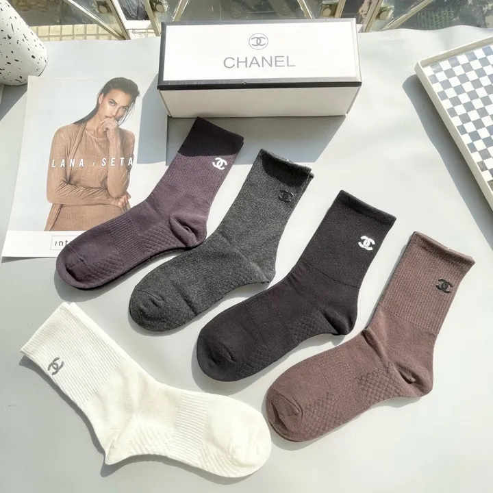 スーパーコピー シャネル 靴下