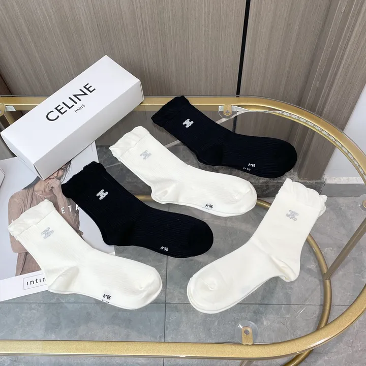 スーパーコピー シャネル 靴下