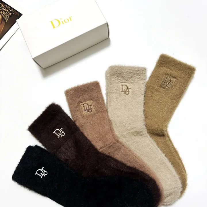 スーパーコピー ディオール 靴下