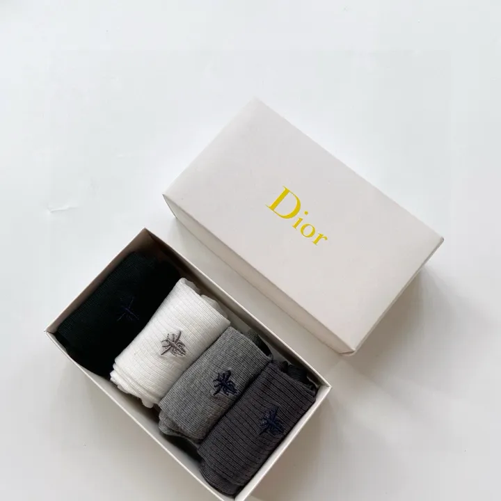 スーパーコピー ディオール 靴下