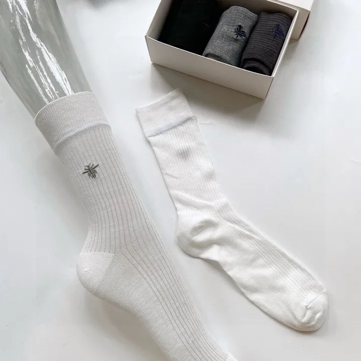 スーパーコピー ディオール 靴下