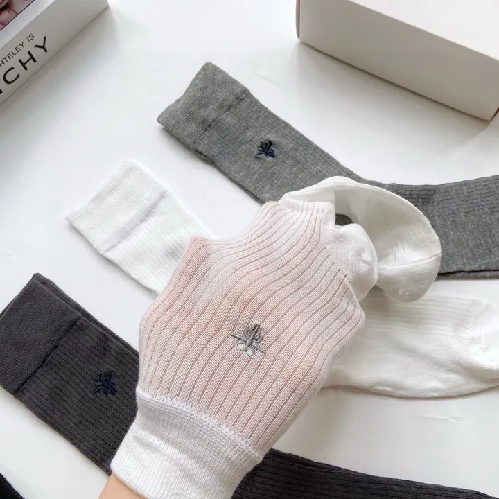 スーパーコピー ディオール 靴下