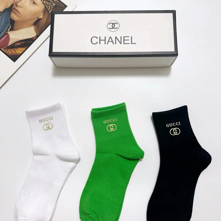 スーパーコピー シャネル 靴下