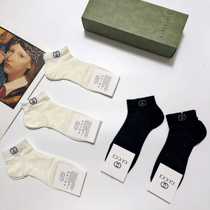 スーパーコピー グッチ 靴下