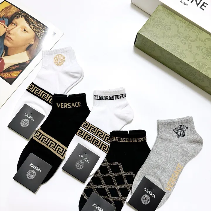 スーパーコピー グッチ 靴下