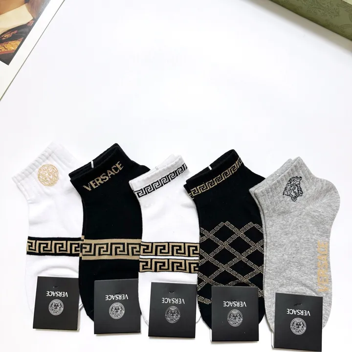 スーパーコピー グッチ 靴下