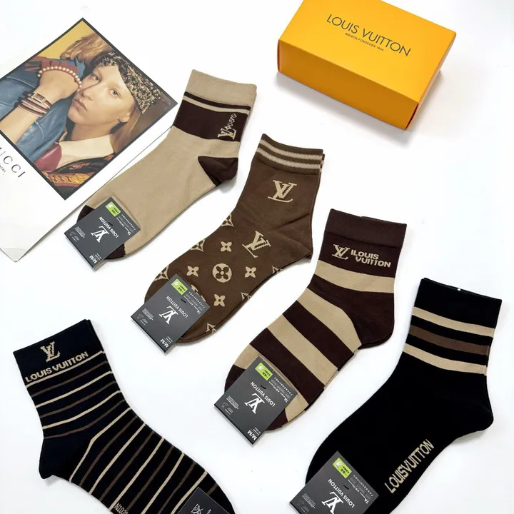 スーパーコピー ルイヴィトン 靴下
