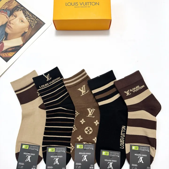 スーパーコピー ルイヴィトン 靴下