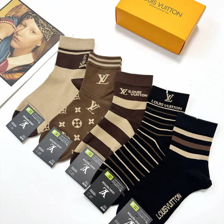 スーパーコピー ルイヴィトン 靴下