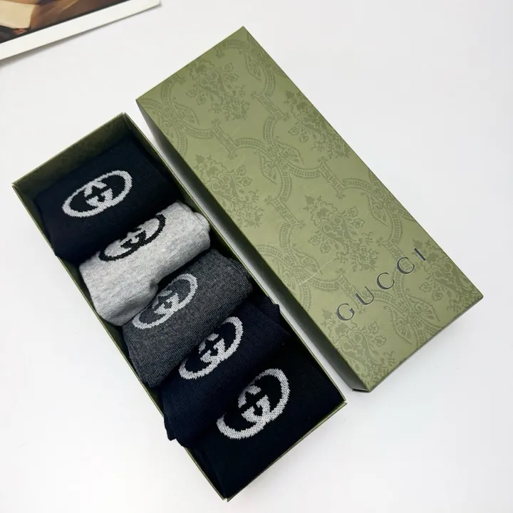 スーパーコピー グッチ 靴下