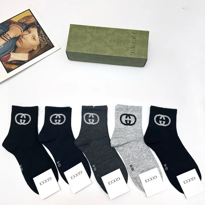 スーパーコピー グッチ 靴下