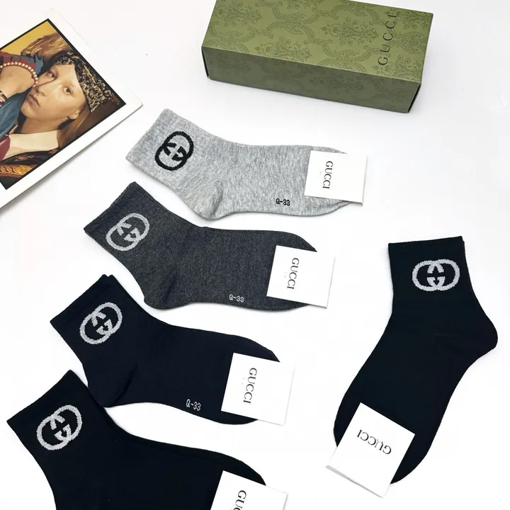 スーパーコピー グッチ 靴下