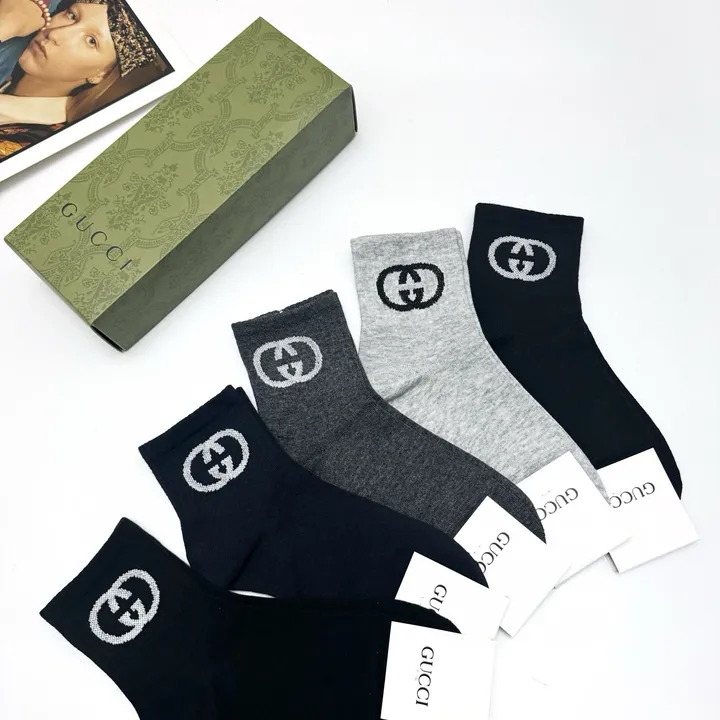 スーパーコピー グッチ 靴下