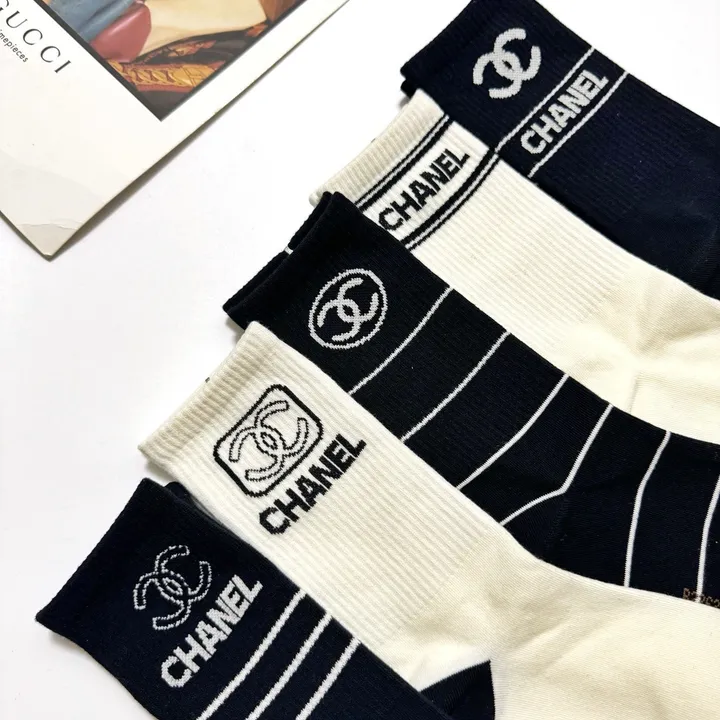 スーパーコピー シャネル 靴下