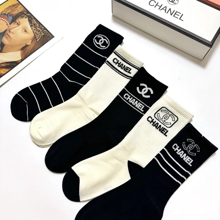 スーパーコピー シャネル 靴下