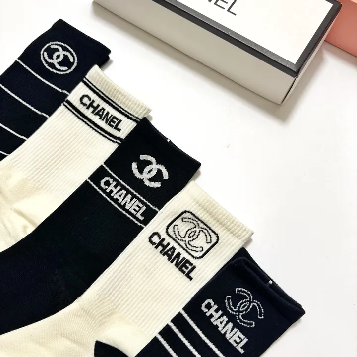 スーパーコピー シャネル 靴下