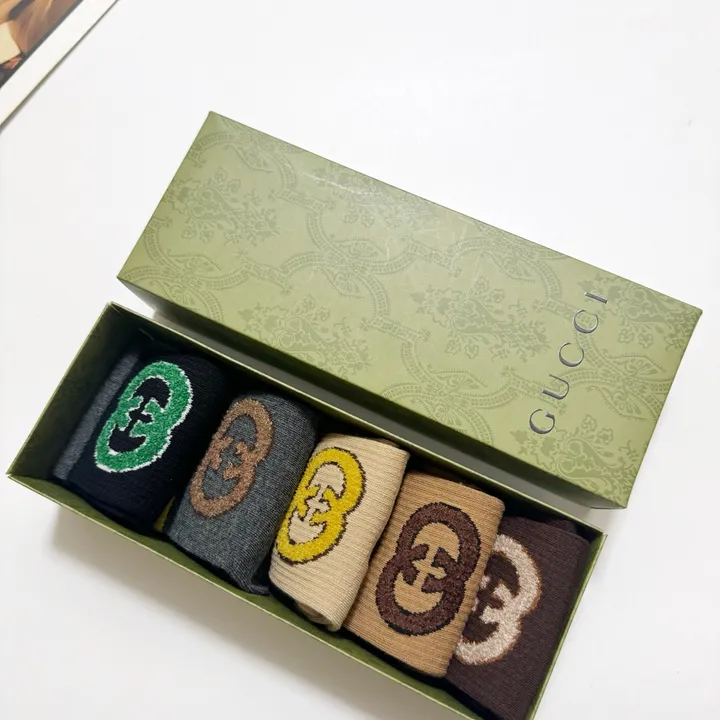 スーパーコピー グッチ 靴下