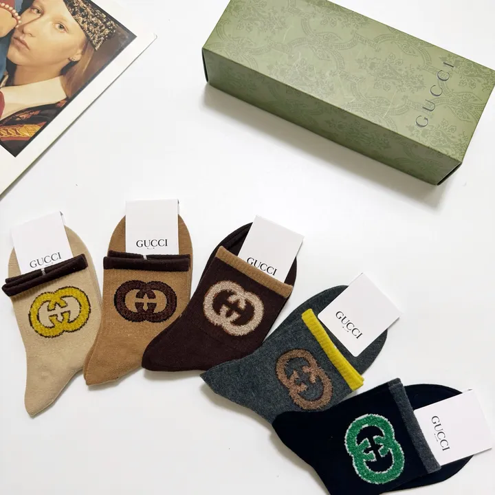 スーパーコピー グッチ 靴下
