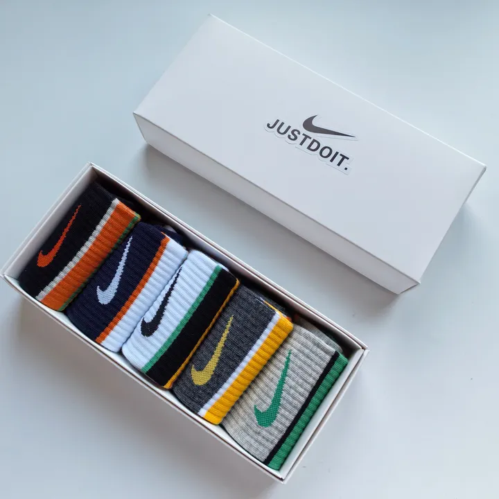 スーパーコピー ナイキ 靴下