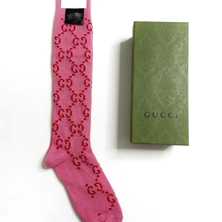 スーパーコピー グッチ 靴下