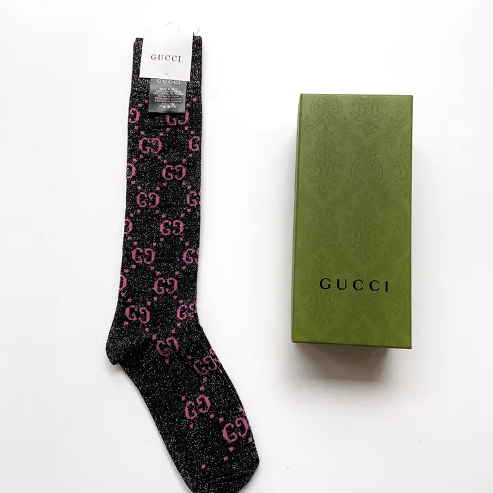スーパーコピー グッチ 靴下