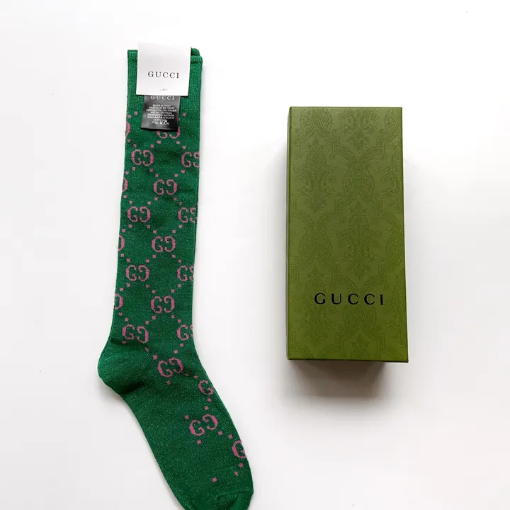 スーパーコピー グッチ 靴下