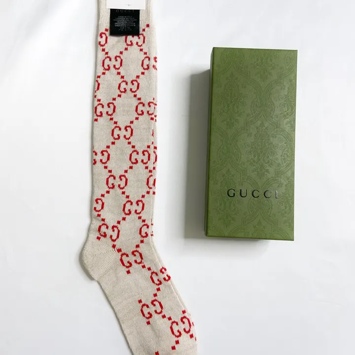 スーパーコピー グッチ 靴下