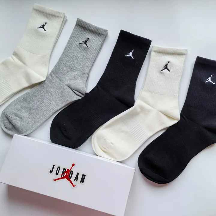 スーパーコピー エアジョーダン 靴下