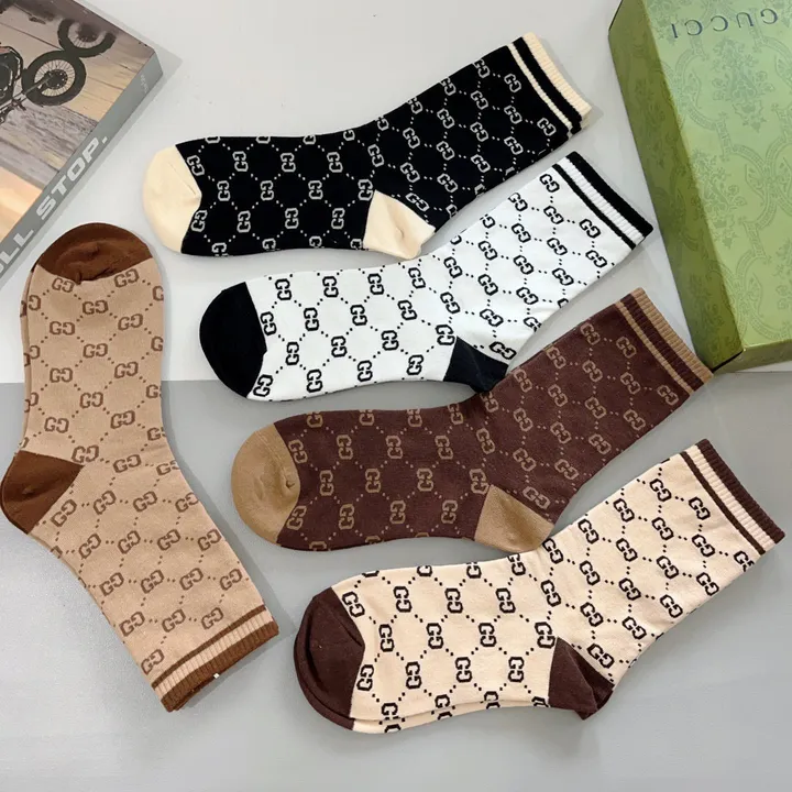 スーパーコピー グッチ 靴下