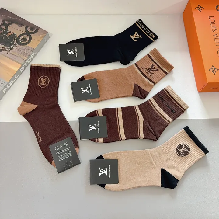 スーパーコピー ルイヴィトン 靴下