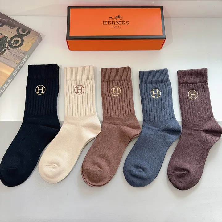 スーパーコピー シャネル 靴下