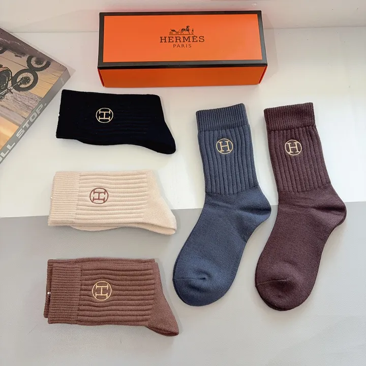 スーパーコピー シャネル 靴下