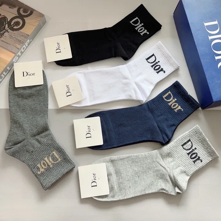 スーパーコピー ディオール 靴下