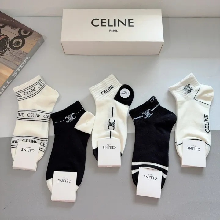 スーパーコピー ディオール 靴下