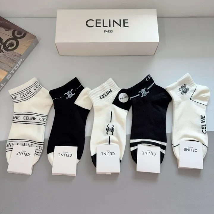 スーパーコピー ディオール 靴下