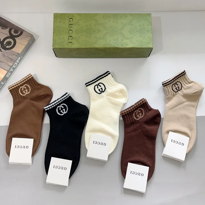 スーパーコピー グッチ 靴下