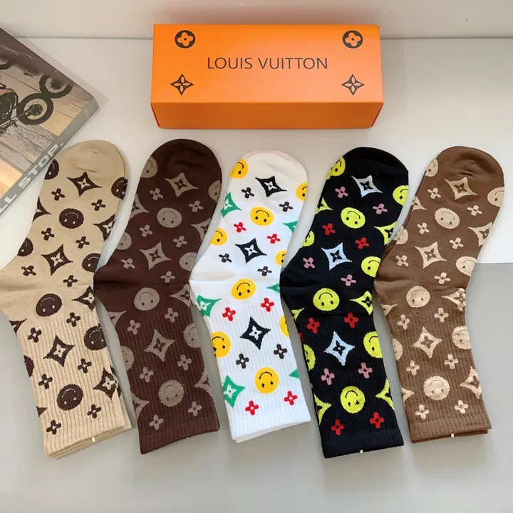 スーパーコピー ルイヴィトン 靴下