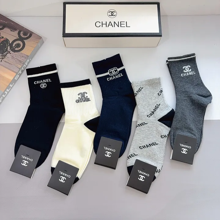 スーパーコピー シャネル 靴下
