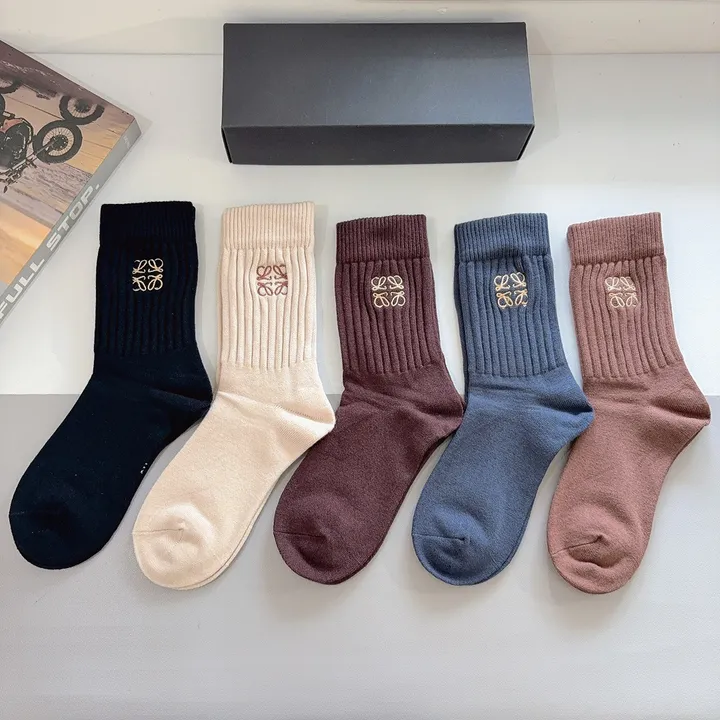 スーパーコピー ロエベ 靴下