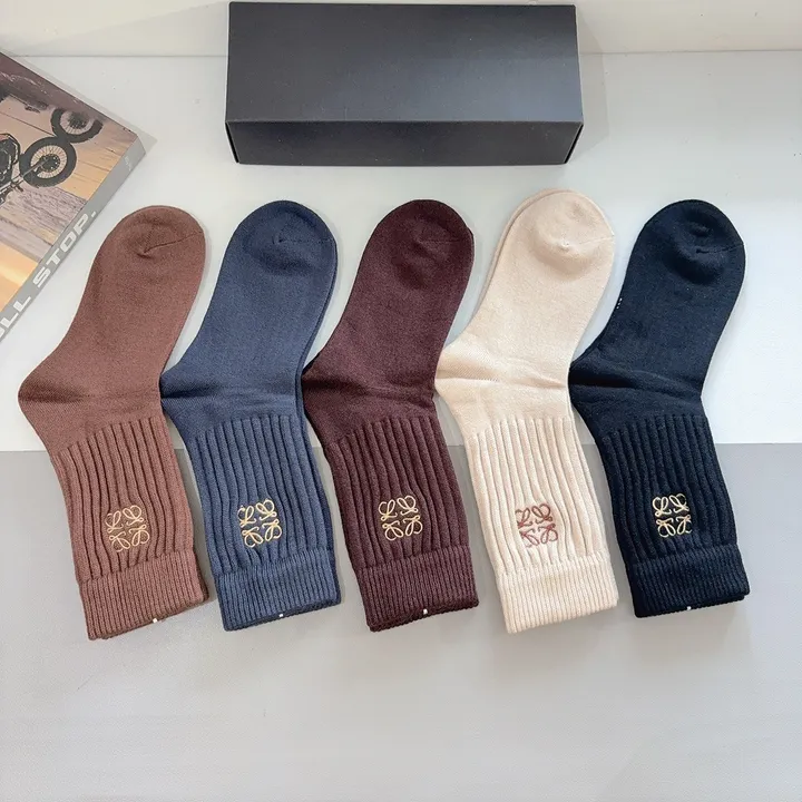 スーパーコピー ロエベ 靴下