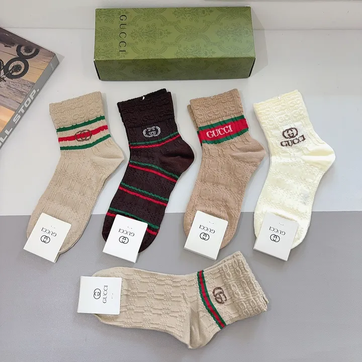 スーパーコピー グッチ 靴下