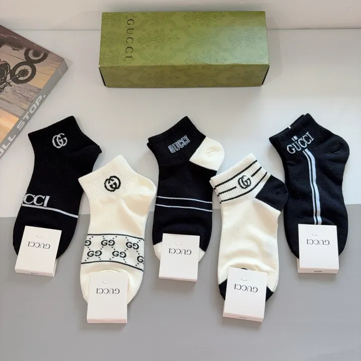 スーパーコピー グッチ 靴下
