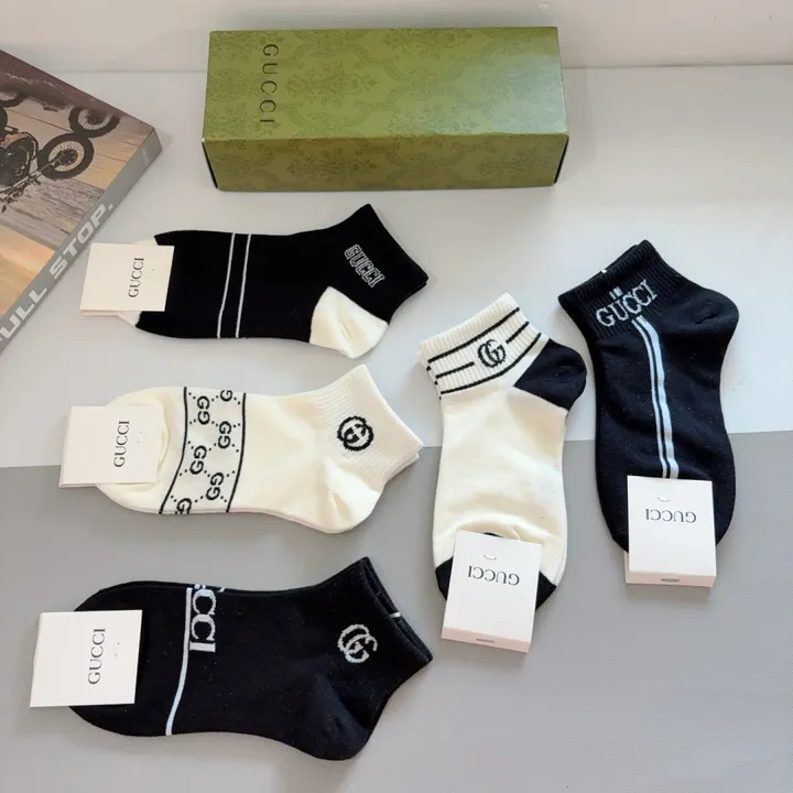 スーパーコピー グッチ 靴下