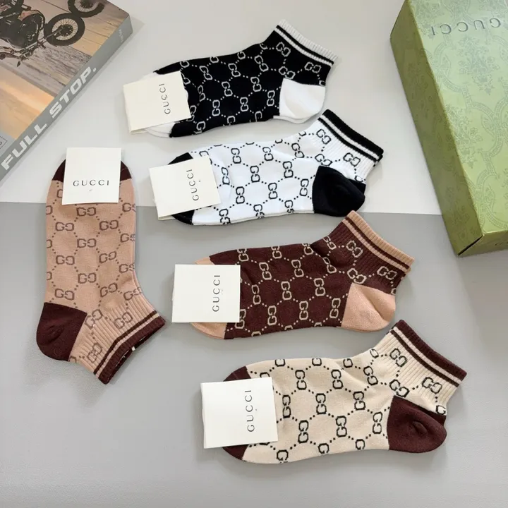 スーパーコピー グッチ 靴下